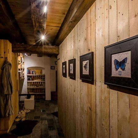 Gosciniec Pod Zajacem Bed & Breakfast โอเลสนิกา ภายนอก รูปภาพ
