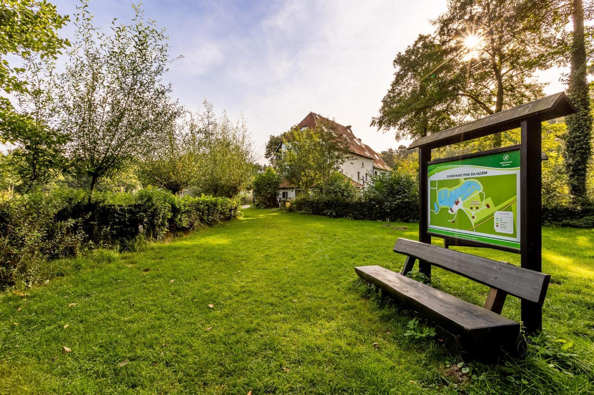 Gosciniec Pod Zajacem Bed & Breakfast โอเลสนิกา ภายนอก รูปภาพ