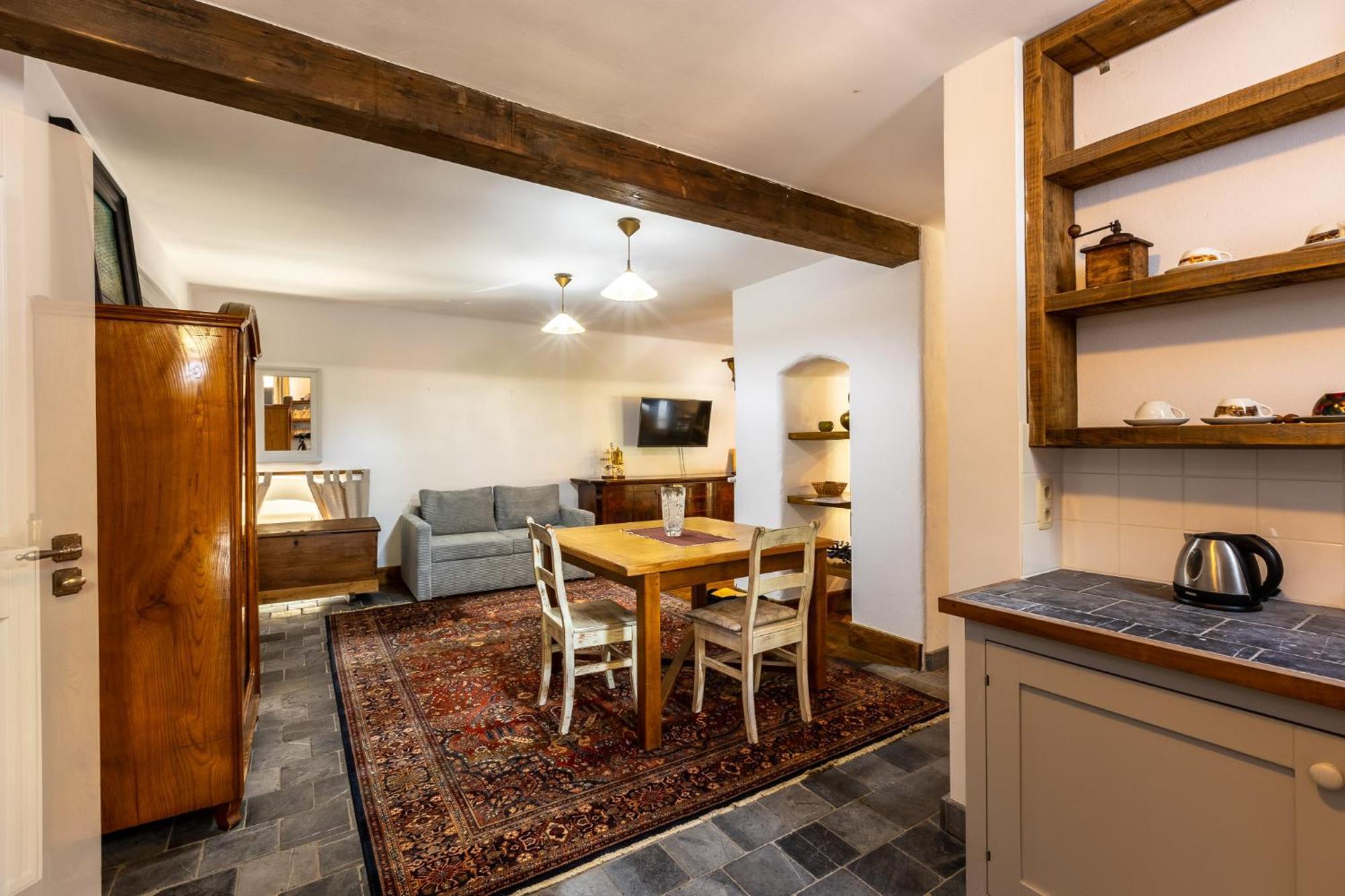 Gosciniec Pod Zajacem Bed & Breakfast โอเลสนิกา ภายนอก รูปภาพ